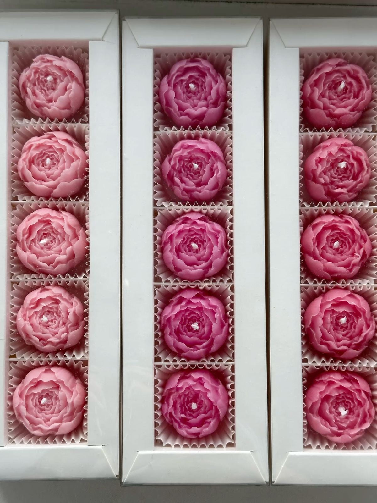Petal kiss Box